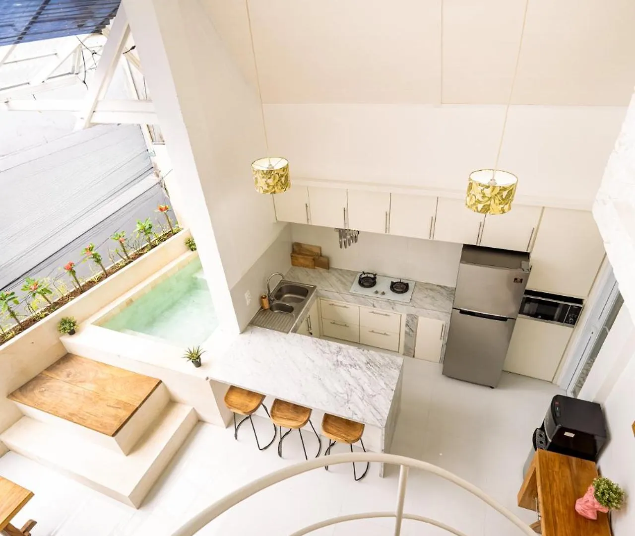 Spacious 3 Bedroom Villa With Private Pool And Billiards Σεμινιάκ
